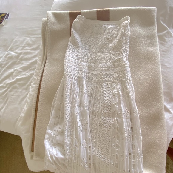 Michael Kors smocked eyelet maxi dress XS - Picture 9 of 11